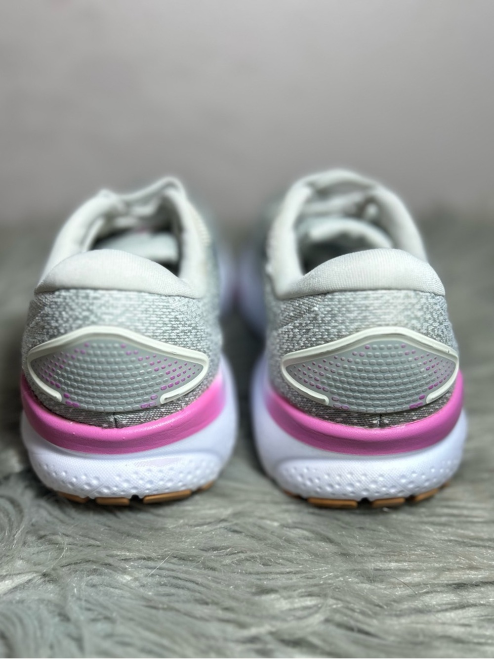 Brooks Ghost Neutral Running Shoe Light Grey Purple Accent Sneakers Size 7.5 - Picture 6 of 11